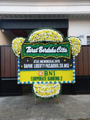 Papan Bunga Duka di Galang