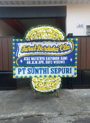 Papan Bunga Duka di Galang