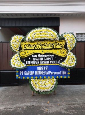 Papan Bunga Duka di Galang